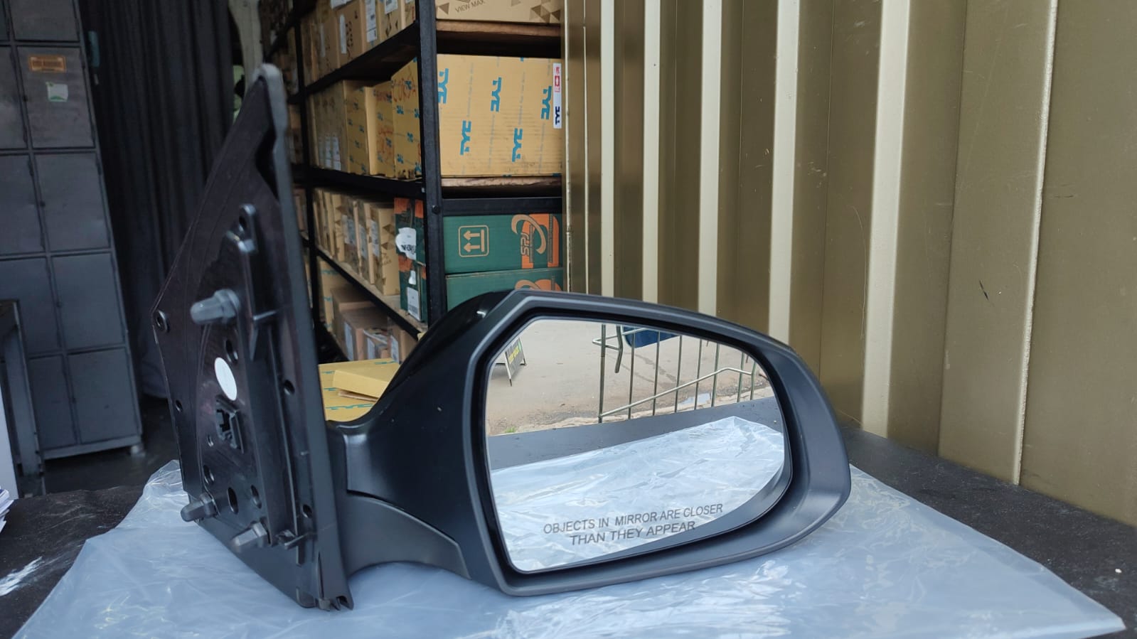Retrovisor Chevrolet Gran i10 Eléctrico - 
