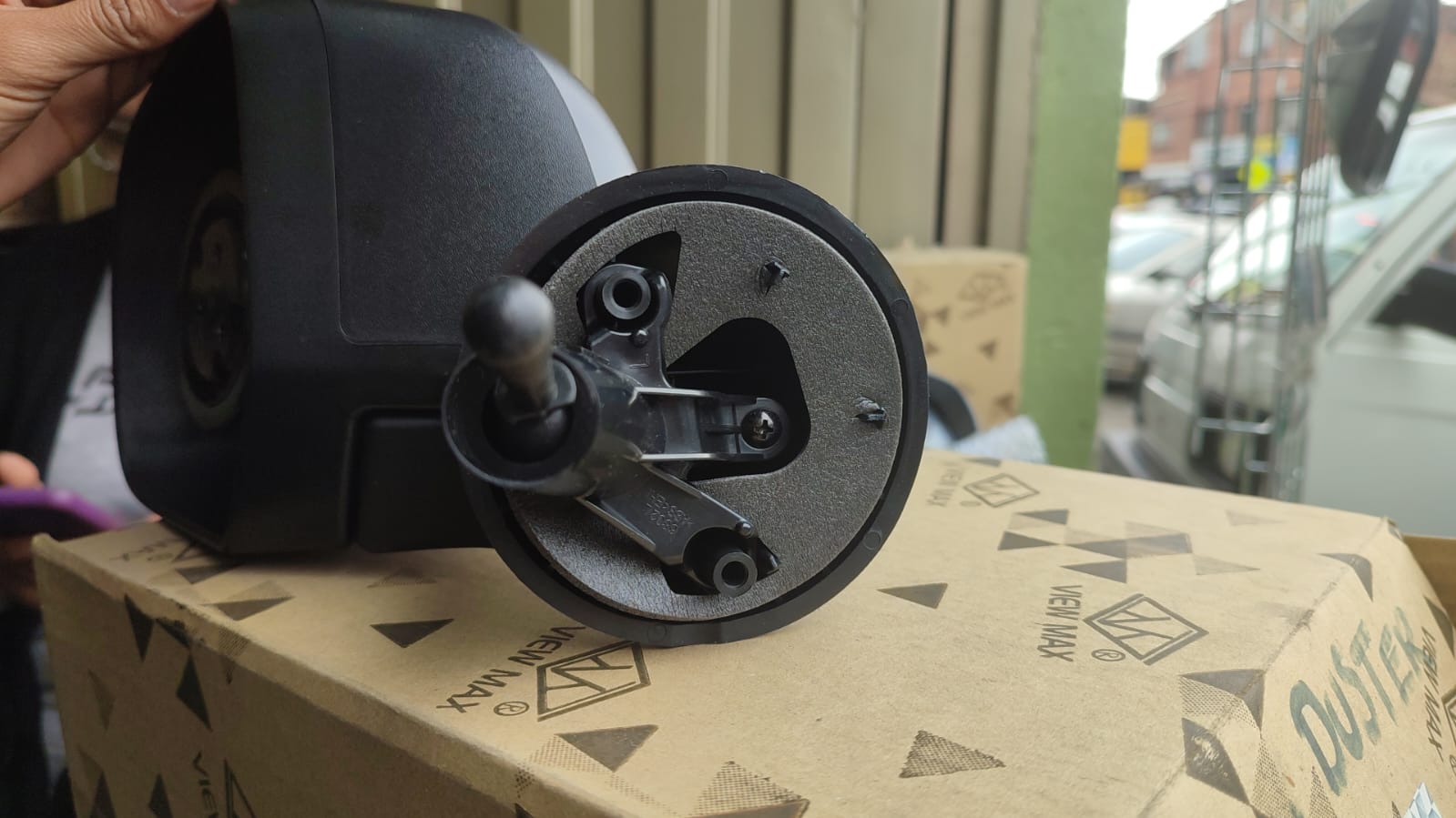 Retrovisor Renault Duster-Oroch 2010 — - 