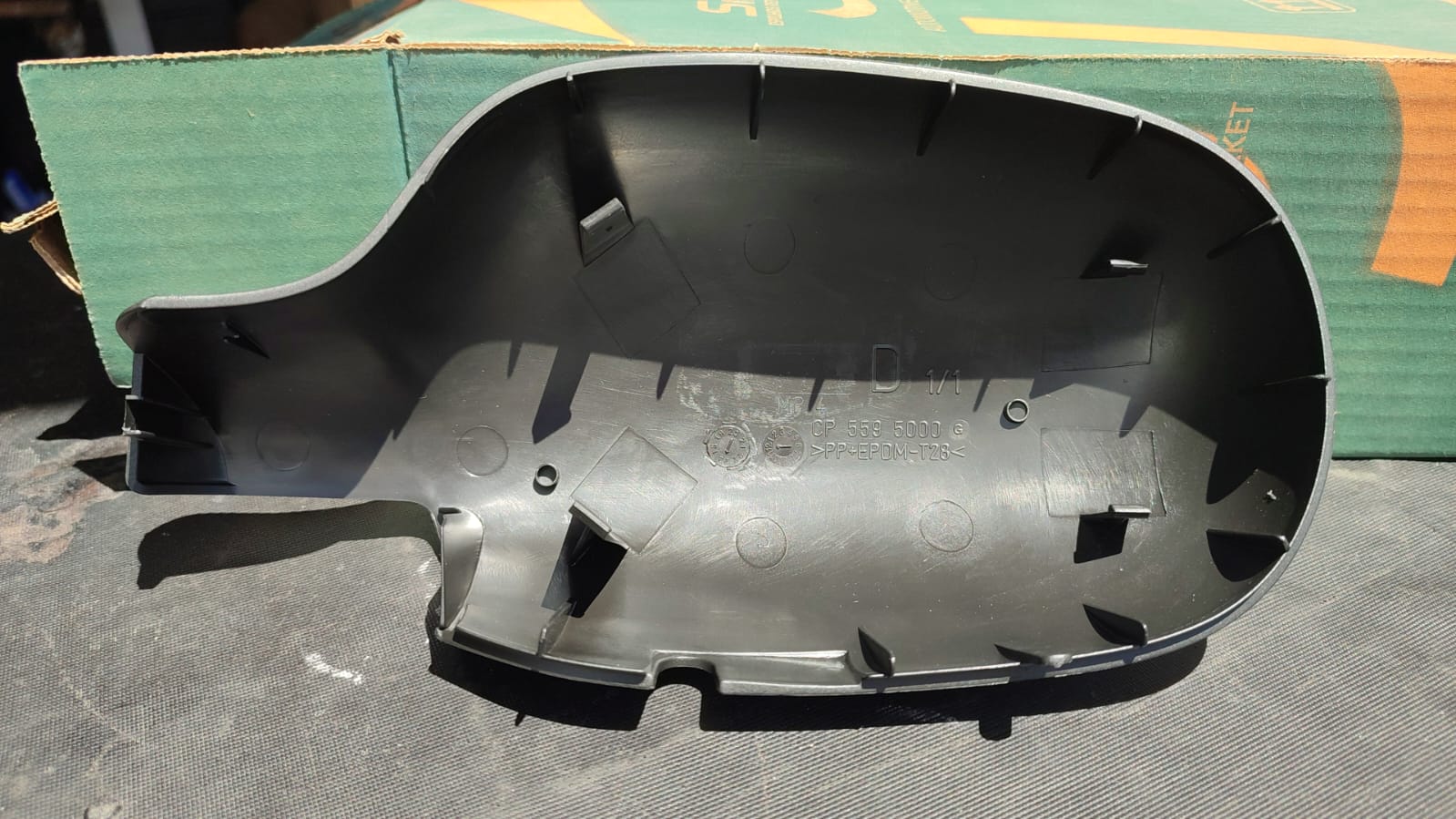 Tapa Renault Clio - 